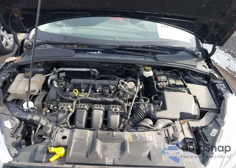 2018 Ford Focus Se z USA, uszkodzony, nr VIN 1FADP3F28JL203666